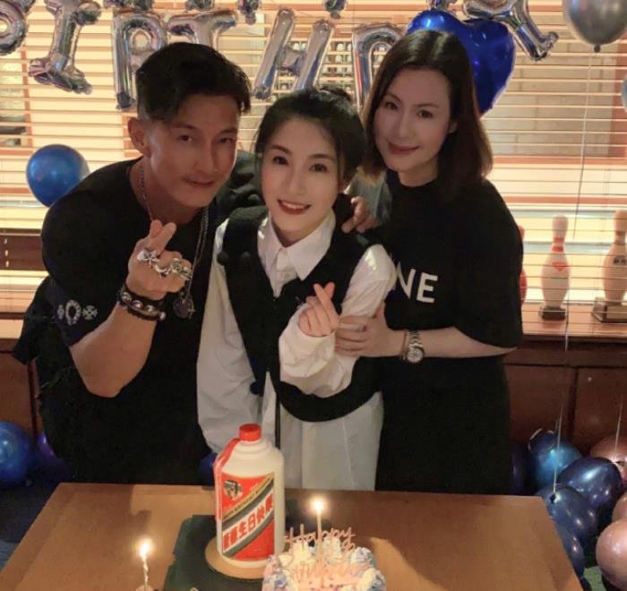 刘恺威的现任妻子叫什么名字 和林夏薇什么关系