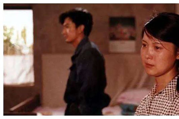 李丹宁年轻时照片 李小璐继承了爸爸高颜值的基因