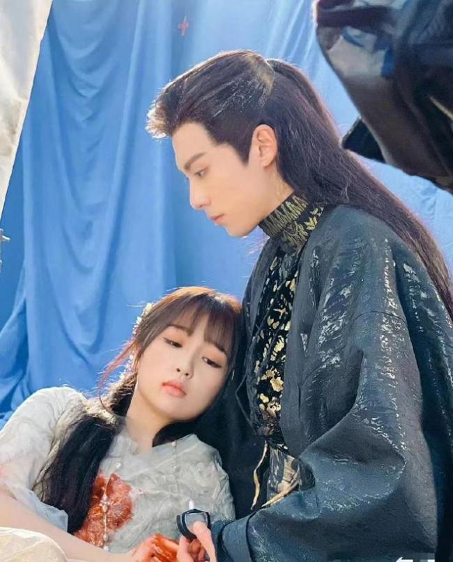 苍兰诀哭戏用眼药水？制片人回应:为防止眼睛发炎