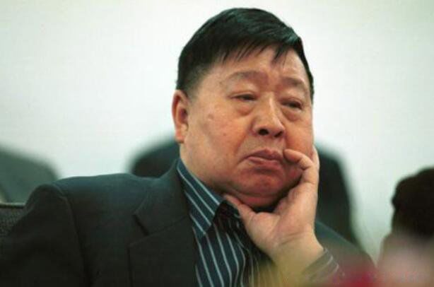 冯巩的师傅是谁 马季简历个人资料简介