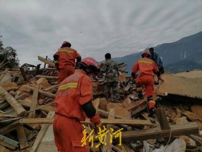 ​四川地震后一客栈老板搭起“坝坝厨房”：给数千人供餐，从早上 6 点忙到次日凌