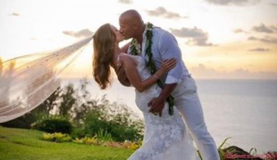 ​强森的老婆劳伦（巨石强森老婆LAUREN）