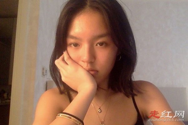 李咏妻子哈文改嫁了吗 俩人是怎么认识的