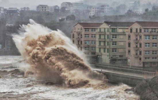 台风风力最大的部位是 台风眼附近是哪个地方