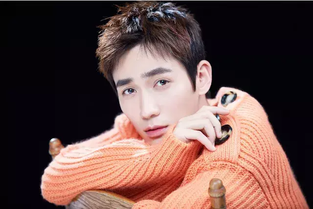 近视的明星都有哪些(有哪些明星是近视的) 明星 第2张