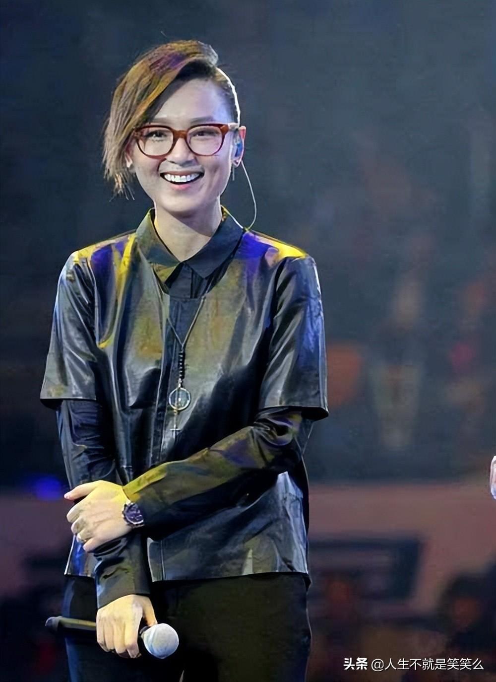 今年哪些明星高考(明星成绩排名高考)  第2张