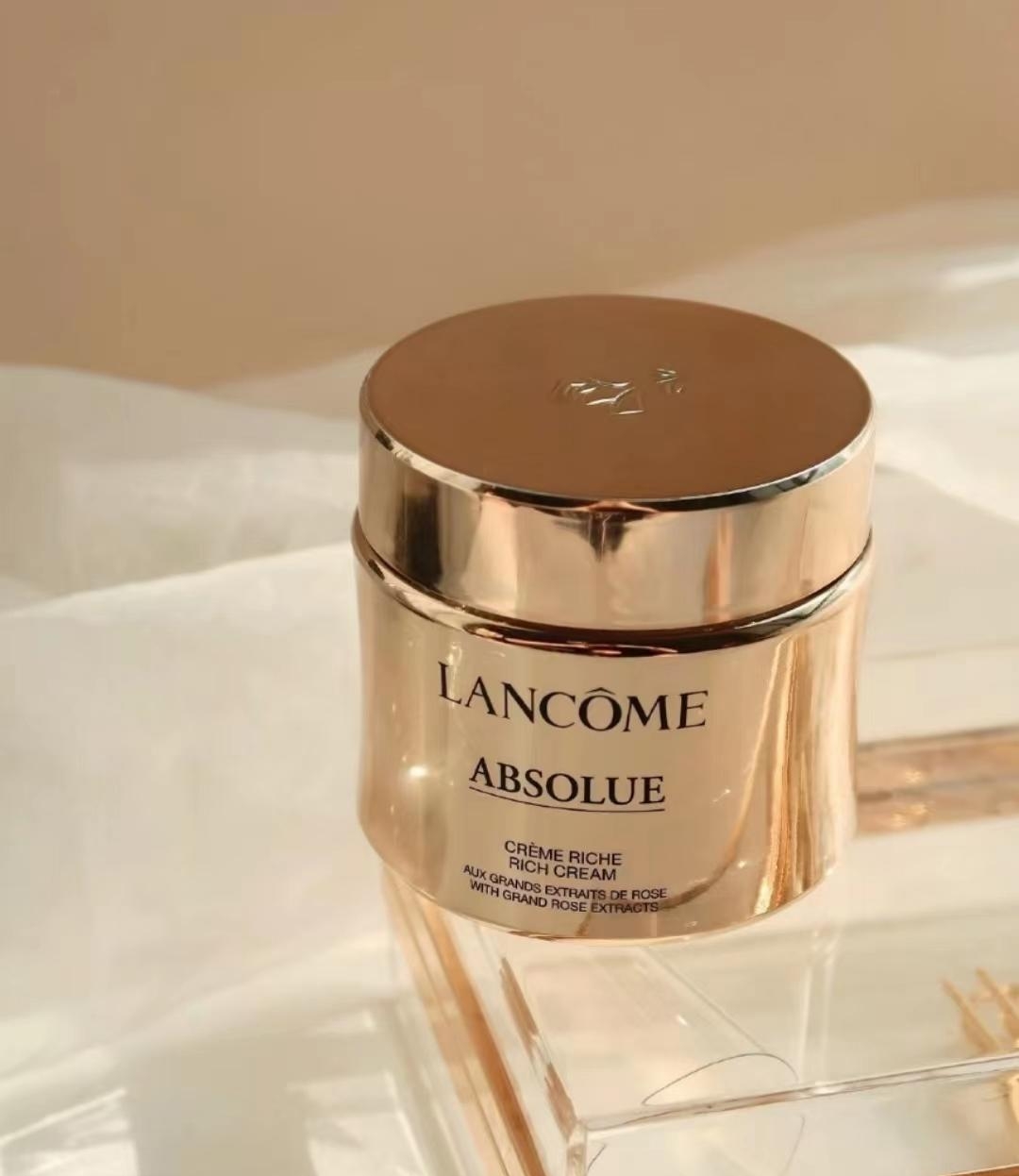 明星都用什么护肤品(明星们都用什么护肤品) 明星 护肤品 第5张