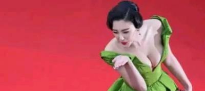 ​胸大的明星有哪些(中国有胸肌的女明星)