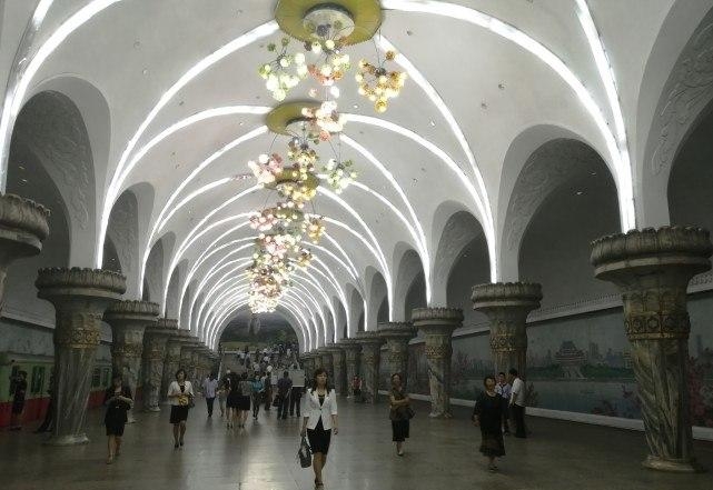 朝鲜为什么没有明星(朝鲜明星为什么这么少)  第1张