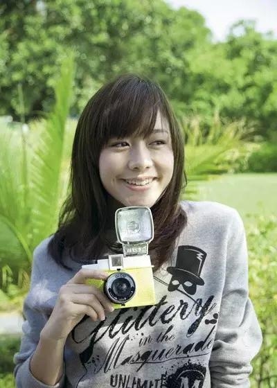 林嘉欣为什么叫鬼后(后备甜心郑伊健林嘉欣) 林嘉欣 郑伊健 第2张