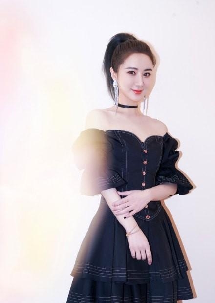 网红主播有哪些(网红主播伊伊) 主播 第21张