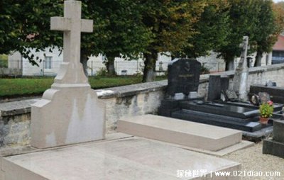 ​为什么人死了要说rip，表达对死者的尊重(通常刻在墓碑上)