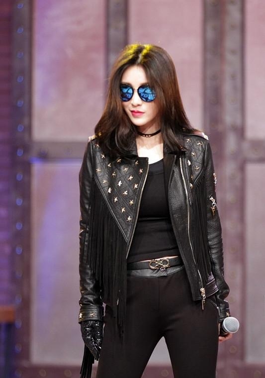 窦唯演唱《无地自容》(窦唯第一次唱无地自容) 窦唯 第3张