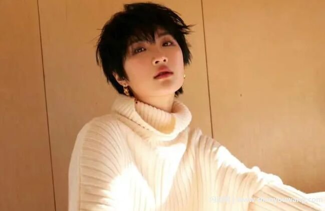 姚安娜是谁的千金 任正非的第二任老婆姚凌所生