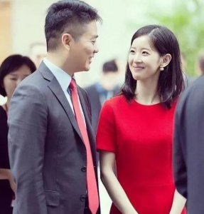 ​章泽天时间永远向前(章泽天妈妈)