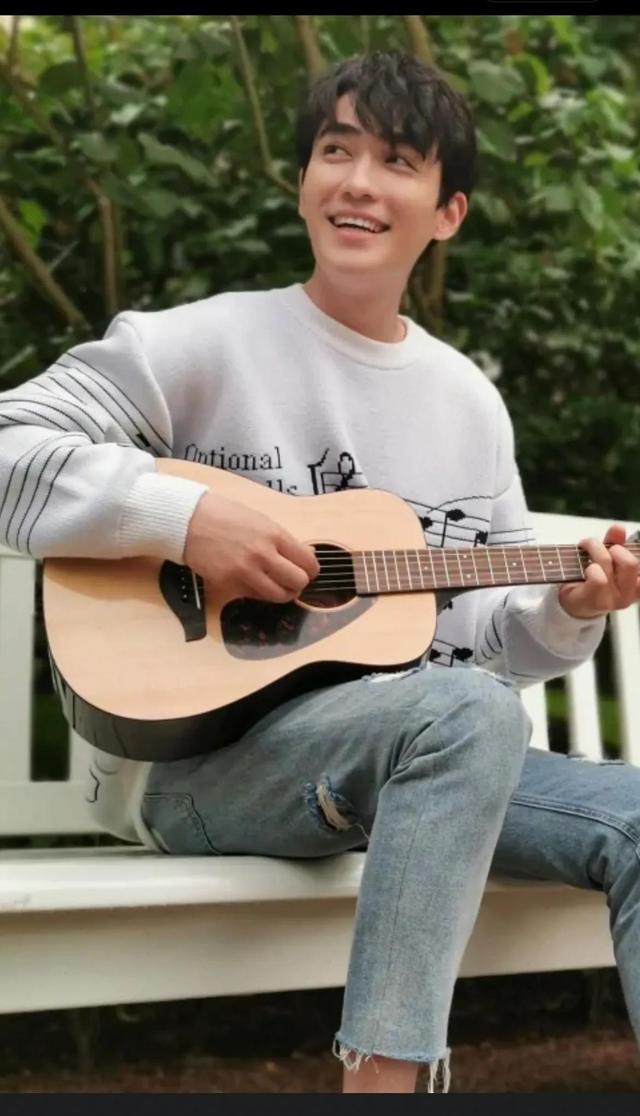 朱一龙和朱时茂是父子(朱时茂是朱一龙的什么人) 朱一龙 朱时茂 第4张