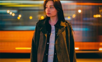 ​女人根本不喜欢你表现（一般判断看你的眼神不对）