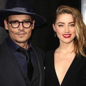 ​艾梅柏 · 希尔德提交上诉文件 向法院提出质疑