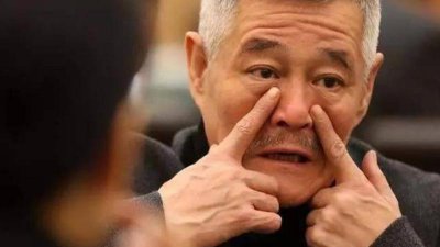 ​继捐款一千万后赵本山大叔再捐五百万