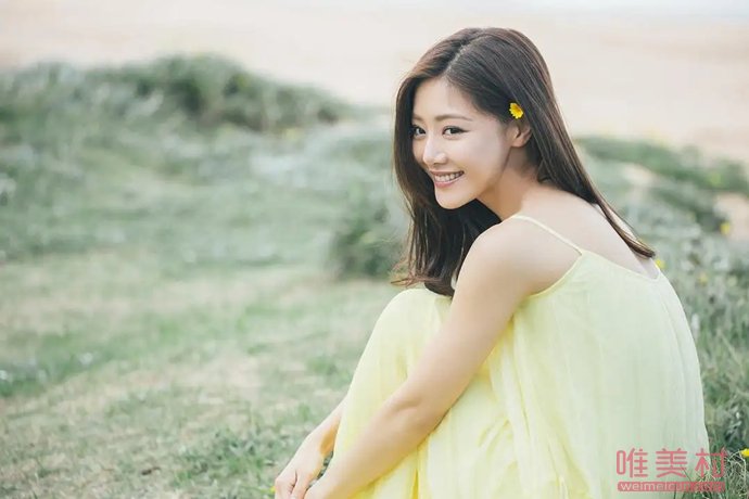 邓家佳新恋情 牵手男子交往了新男友吗