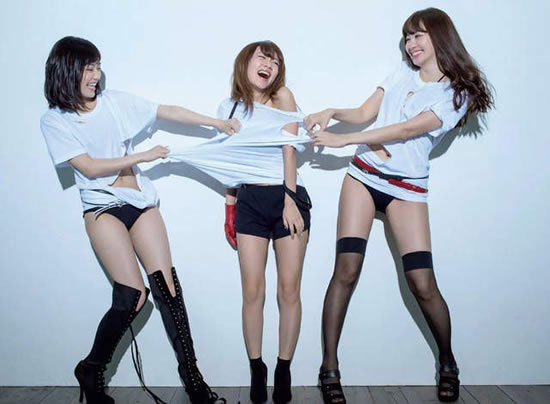 AKB48最性感胴体美女排行 曾获亚洲最受欢迎组合