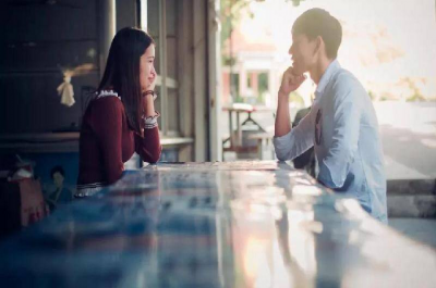 ​男生知道你喜欢他但不排斥你（男生知道你喜欢他后不拒绝不接受）