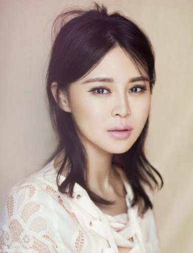 关悦佟大为感情经历 关悦的家世背景