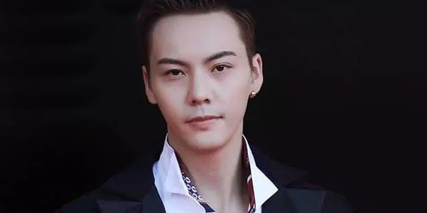 陈伟霆家境怎么样 陈伟霆的家世显赫