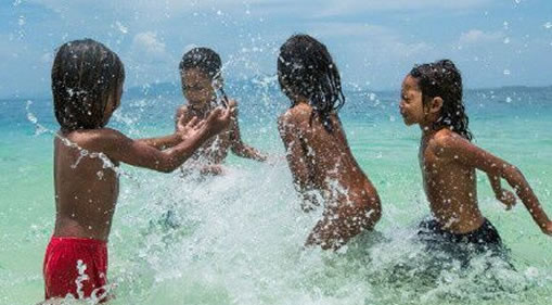 巴瑶族人怎么生活 巴瑶族人死了埋哪