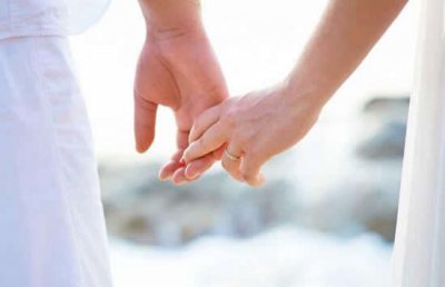 ​郭俊辰和谭松韵关系 郭俊辰求婚谭松韵是真的吗