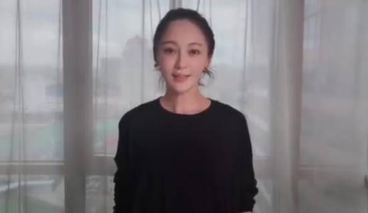 演员姚笛的近照 已经开始了新的恋情