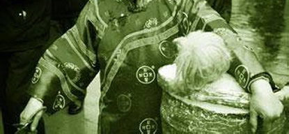 什么叫接阴婆是干什么的 民间骇人听闻的接阴婆