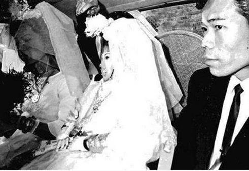 冥婚照片的诡异之处 一张诡异的冥婚照片