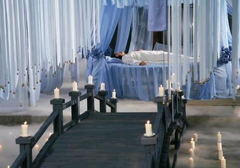 冥婚照片的诡异之处 一张诡异的冥婚照片