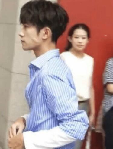 易烊千玺什么时候军训