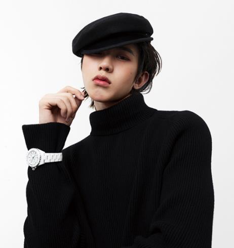 蔡徐坤什么学历