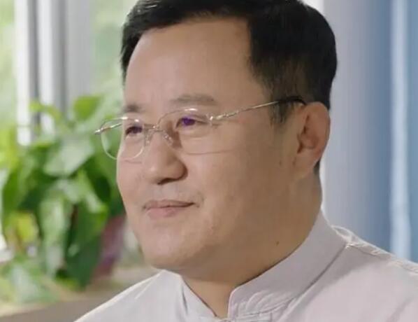 乡村爱情黄世友是谁