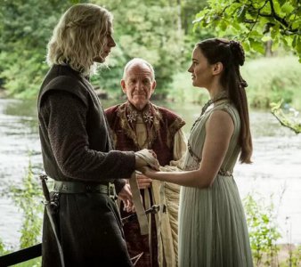 ​权力的游戏雪诺身份