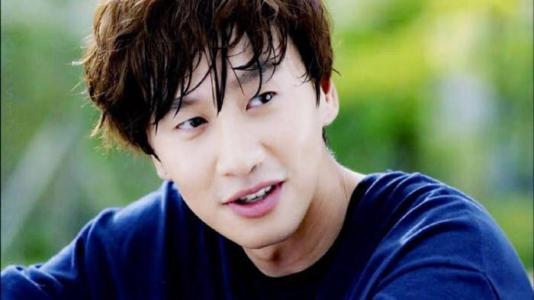 韩剧里的花蛇是什么意思？李光洙因为不当言论被韩网民请愿判死刑