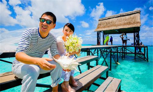 陈建斌怎么追蒋勤勤的恋爱史开扒,陈建斌蒋勤勤幸福三重奏秀恩爱