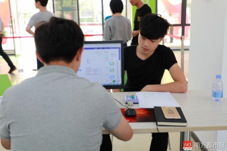 16岁初中没毕业能干什么工作：16岁女孩初中没毕业可以做什么工作