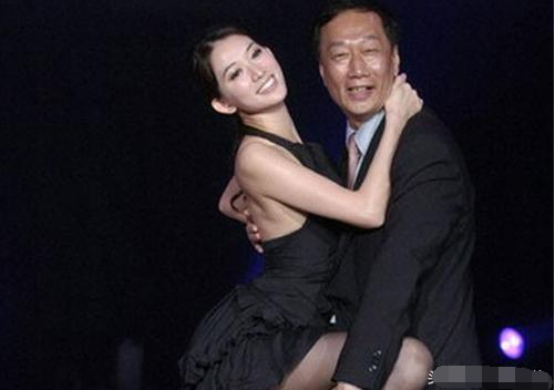 郭台铭喜欢过林志玲吗怎么认识交往过的 郭台铭为什么不娶林志玲