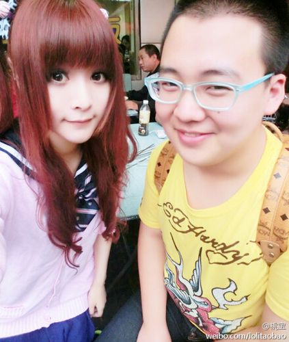 郭麒麟女友是谁和张小斐什么关系 郭麒麟现任女友三个女友都有谁