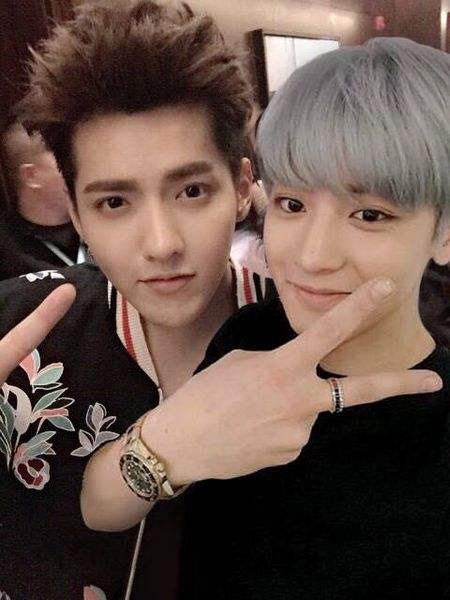 吴亦凡在EXO时和谁关系最好？朴灿烈想吴亦凡哽咽两人关系真那么