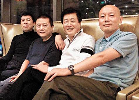 王朔徐静蕾怎么认识的？王朔在京圈地位如何与徐静蕾真实关系揭秘