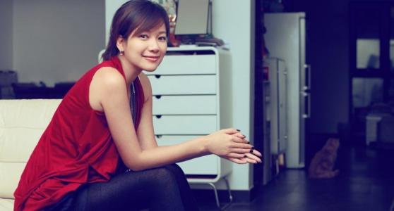 王朔徐静蕾怎么认识的？王朔在京圈地位如何与徐静蕾真实关系揭秘