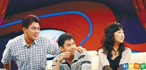 朱时茂三任老婆都是谁情史？朱时茂杜明蕾地库激吻偷情事件回顾