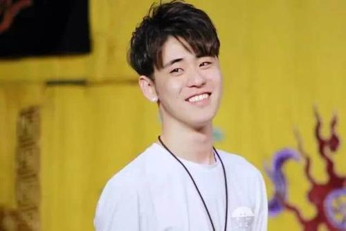 张云雷前女友菲欧娜还是孔瑶竹？张云雷有几个前女友情感史起底