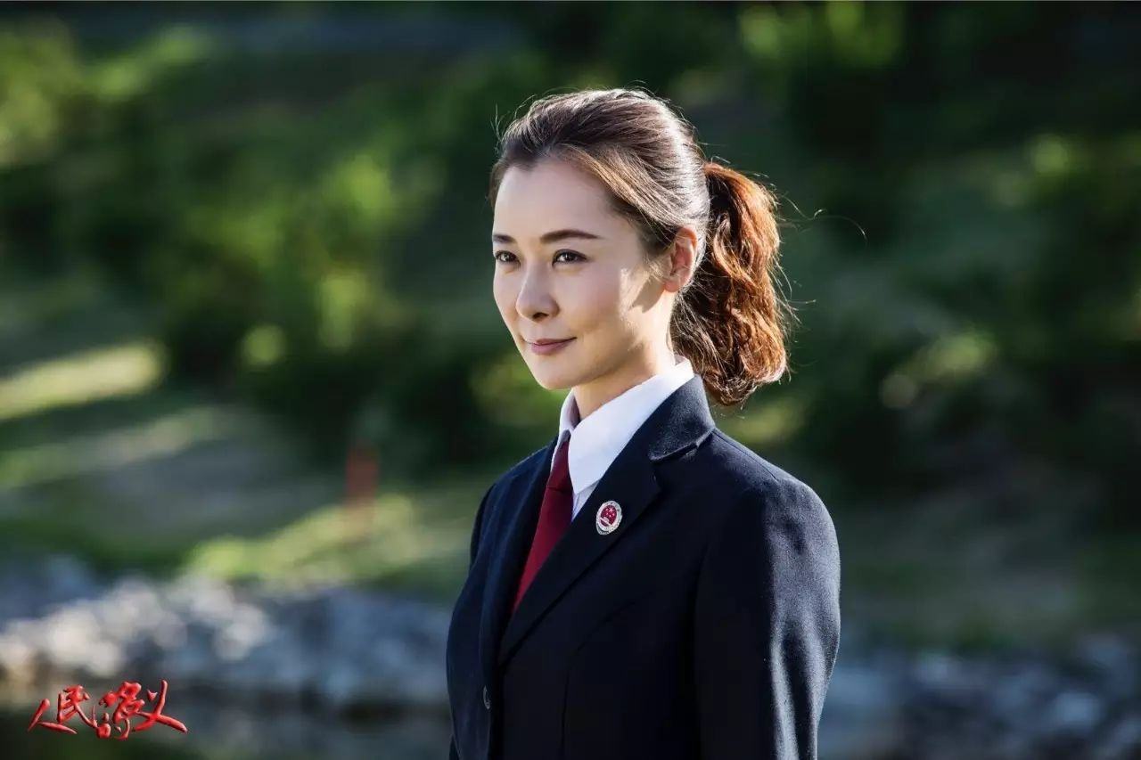 演员柯蓝的爷爷是谁家世背景显赫 黄志忠柯蓝结婚了没现状如何