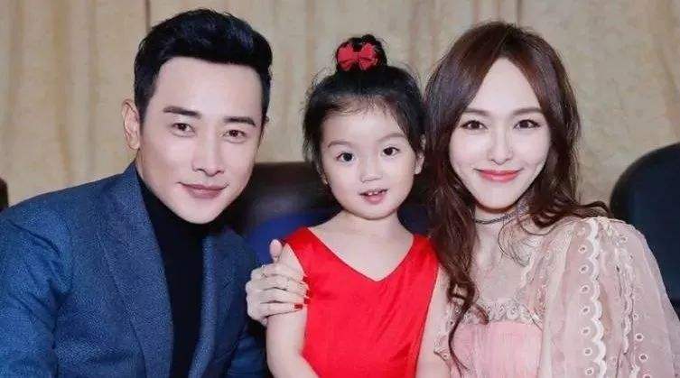 唐嫣怀孕消息被坐实巨肚难掩！唐嫣预产期曝光又是一个猪宝宝！